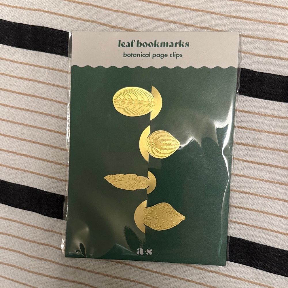 Gold Leaf Bookmarks - Botanical Page Clips